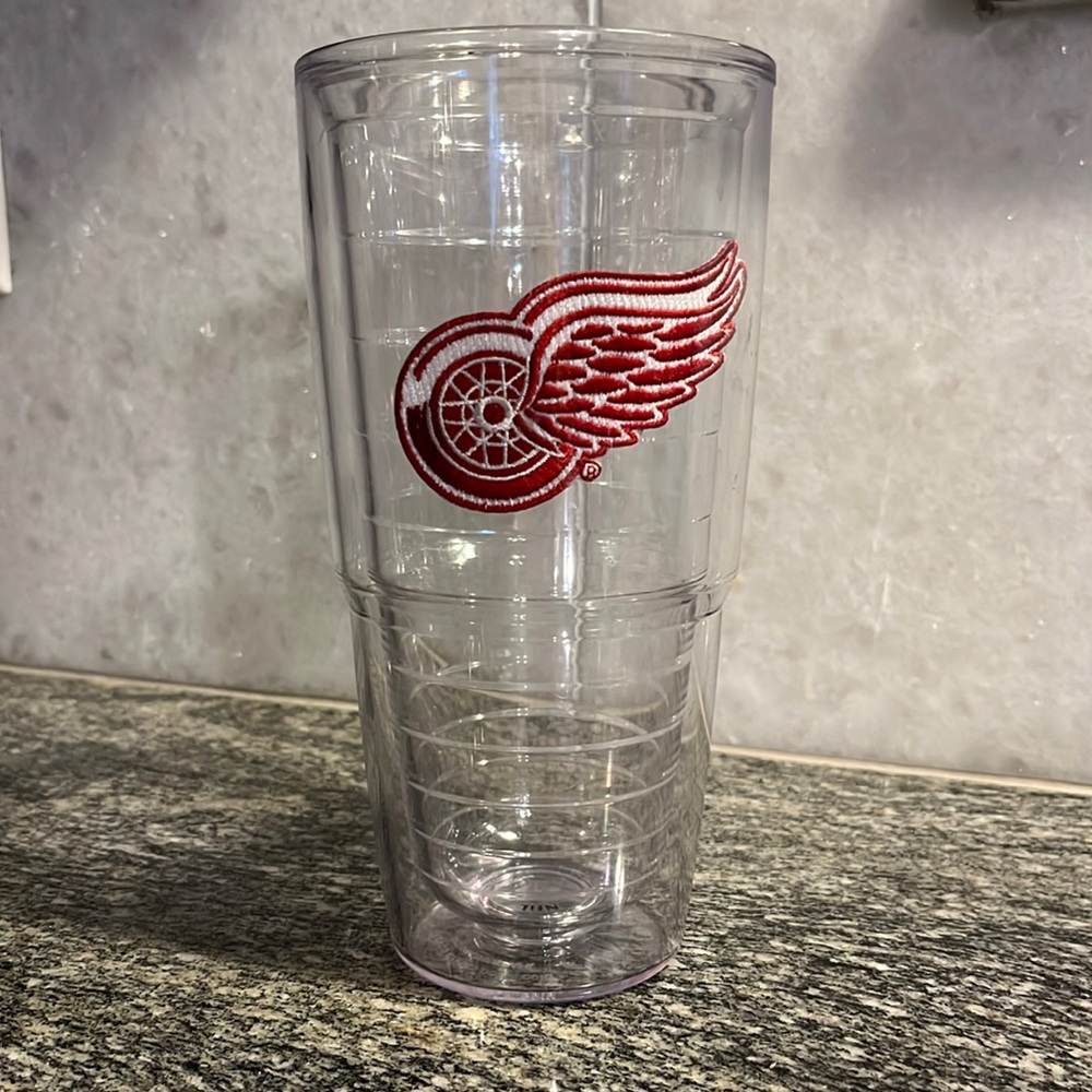 Detroit Red Wings 24oz. Tervis Tumbler